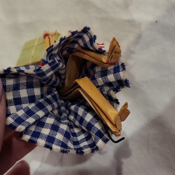 Vintage Corn Husk Woman With Braided Hair Gingham Dress Polka Dot Apron - Picture 6 of 8